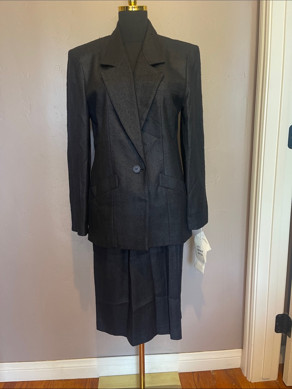 VTG Toffs Black Silk 2 Pc Skirt Suit Blazer & Pleated Midi Set NWT size 4